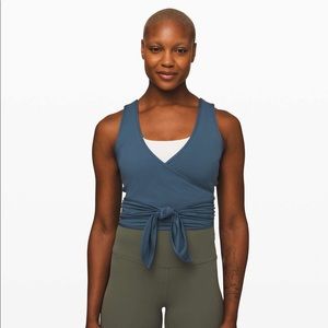Lululemon Twist Me Up Crop Tank